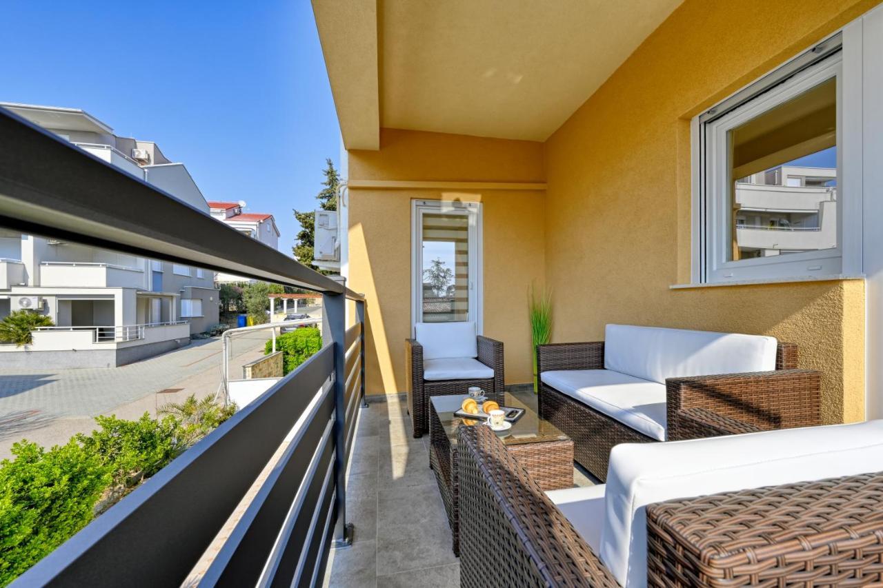 Apartman Michael / Novalja / Zrce Ngoại thất bức ảnh