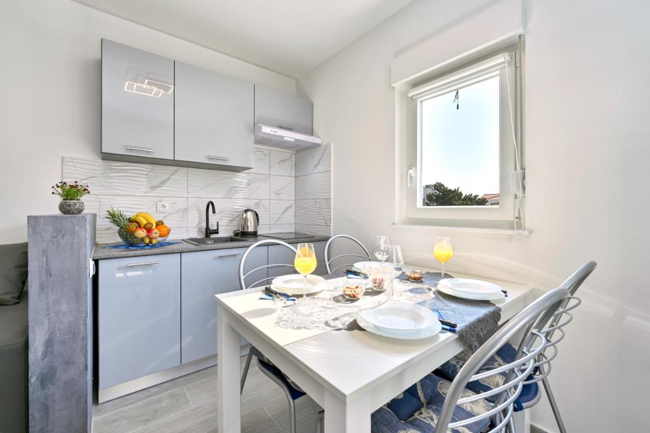 Apartman Michael / Novalja / Zrce Ngoại thất bức ảnh